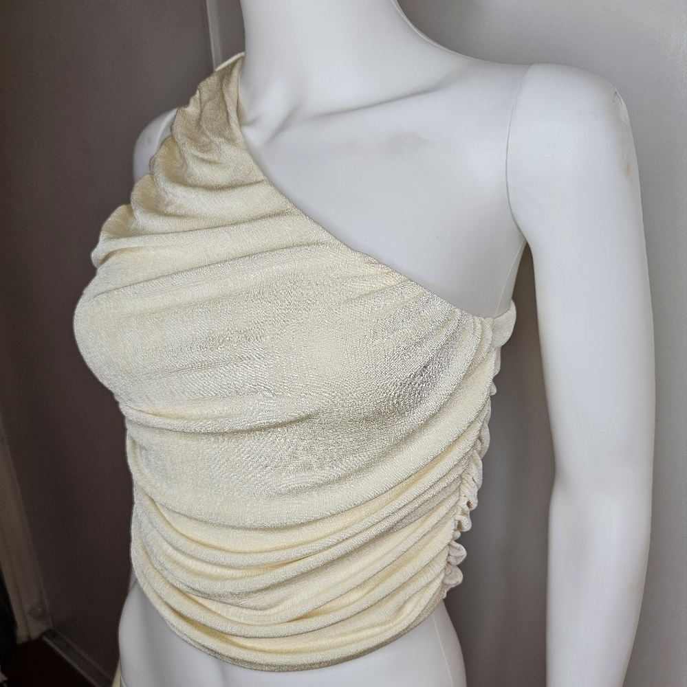 Womens Beige Size L Top  One Shoulder Cropped Halter Stretchy Ruched